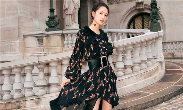 建水标题：包生男孩机构：助你成功代怀生子，实现家庭梦想