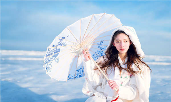 建水试管代怀生子多少钱一个？助孕之路的费用分析与方案选择